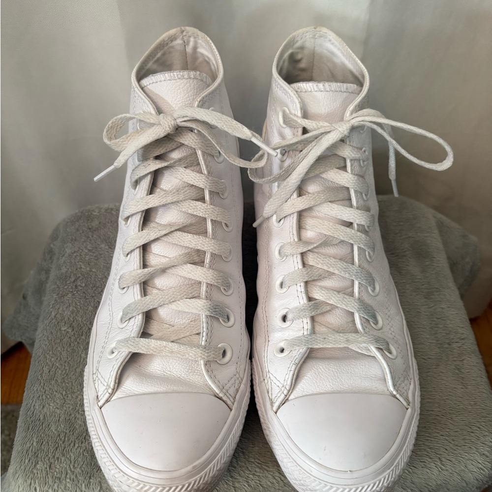 Converse All Star White Leather High Top Sneakers unisex mens 6.5 women’s 8.5